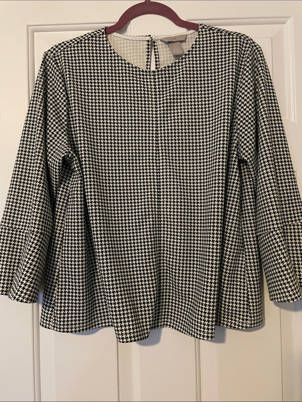 H&M Black & White Houndstooth Long-Sleeve Tunic Top
